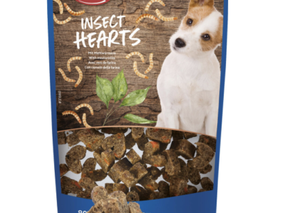 ХРАНИТЕЛНА ДОБАВКА ЗА КУЧЕТА С БРАШНЕНИ ЧЕРВЕИ И СЛАДЪК КАРТОФ ВЪВ ФОРМАТА НА СЪРЦА